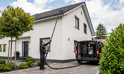 Dachrinnenreinigung bis 12 Meter Höhe ohne Arbeitsbühne